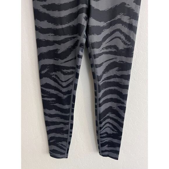 Lilybod XS Leggings Ariana Black & Gray Tiger High Rise Stretch Pants NEW - Picture 5 of 9